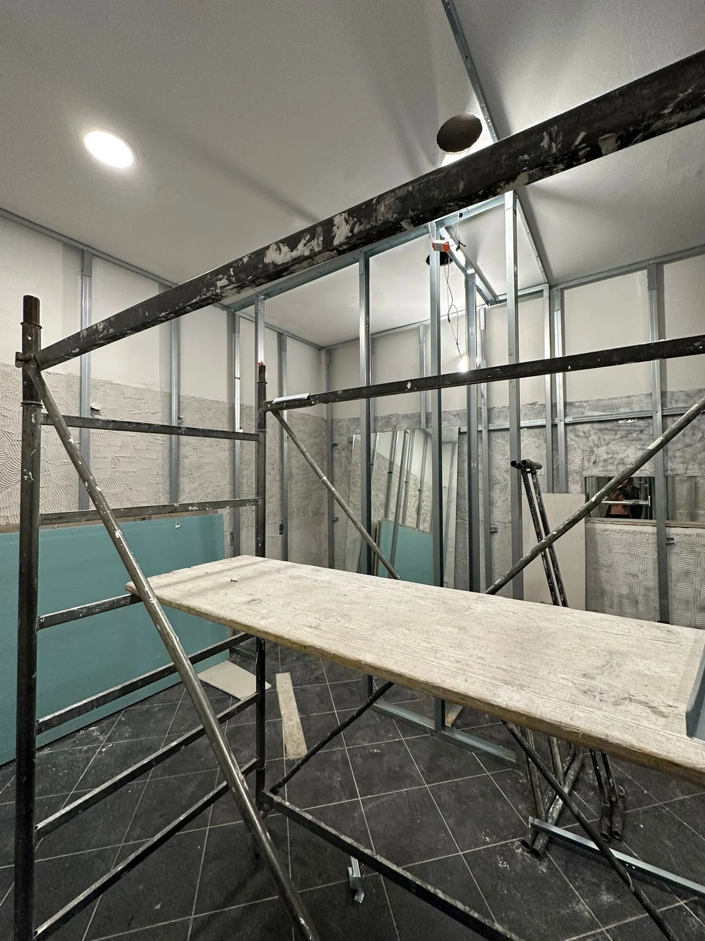 Cantiere · lavorazioni interne